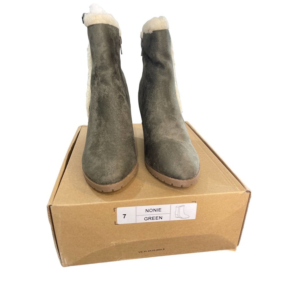 Journee Collection Women's Nonie Wedge Booties - Green - Picture 2 of 3